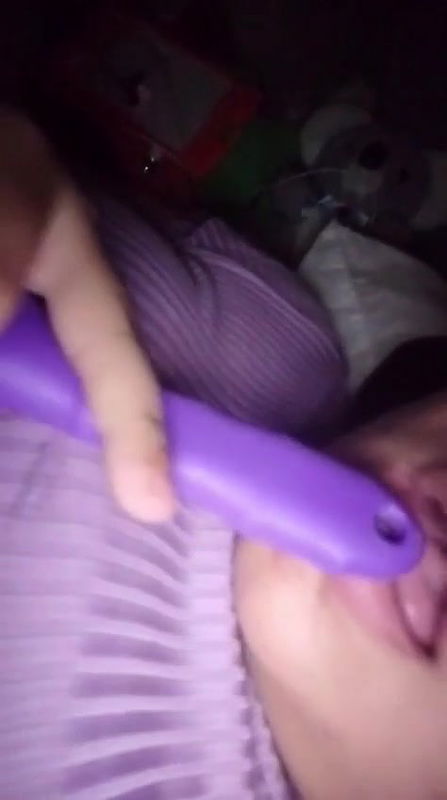 Busty Tanker Babe Showing