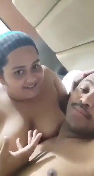 Cheater Bhabhi Having Fun With Lover