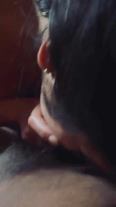 Horny Babe Giving Blowjob