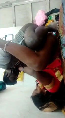 Affair of Tamil Mom and House owner