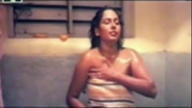 Sindhu Hot Compilation from Movie Kaamuki Kuwari Ladki