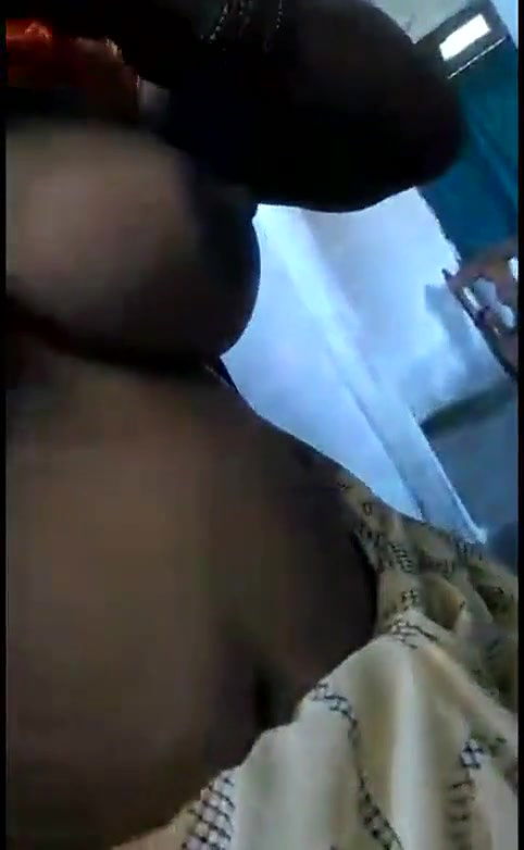 Hot village aunty boobs showing