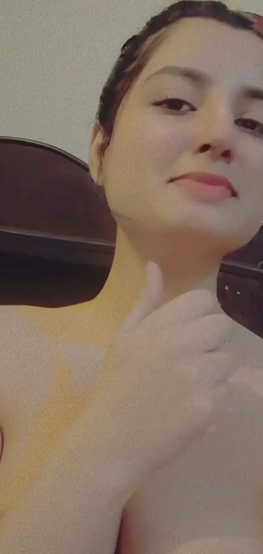 paki babe fingering2