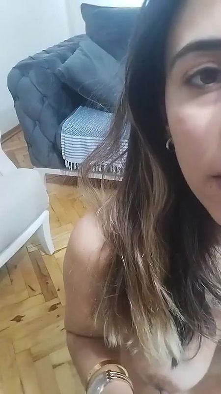 Beautiful arab Muslim girlfriend showing her sexy nude body to her lover