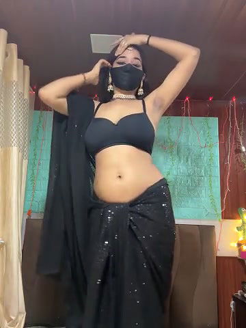 Girl in Saree Intense Pussy Fingering