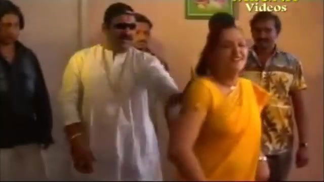Telugu Aunty Open Blouse