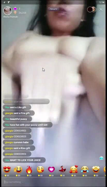 Gorgeous paid cam girl live phone sex show