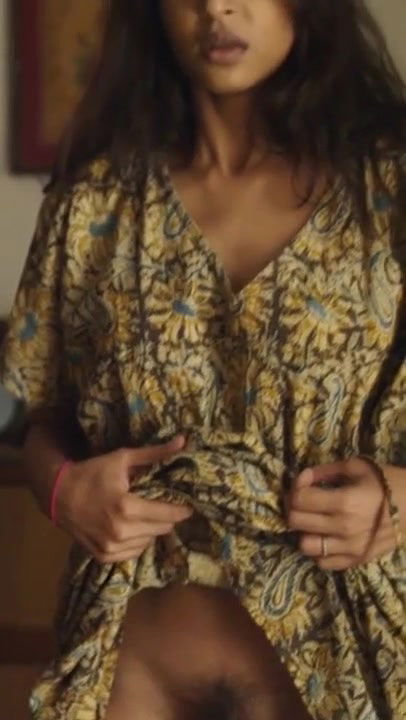 actress rathika apte pussy show