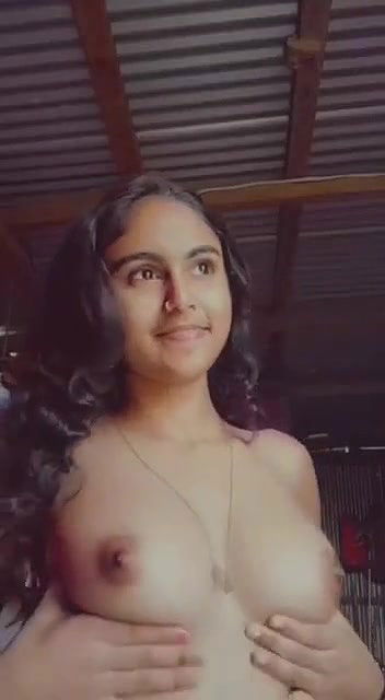 beautiful cute slim gf show boobs