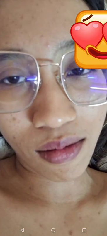 cute pussy showing video call with lover