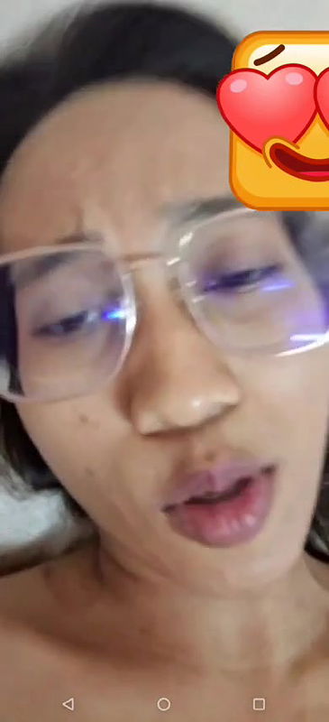 cute pussy showing video call with lover