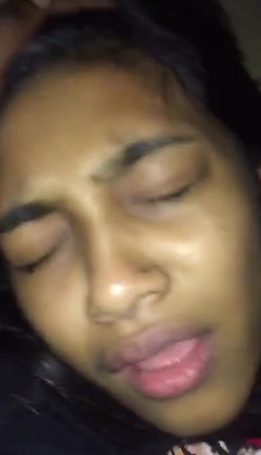 Gorgeous girl blowjob boyfriend dick boobs sucking by boyfriend  fucking video clip 3