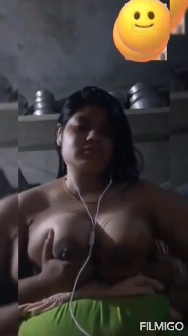 ladki ne badi chuche dikhayi