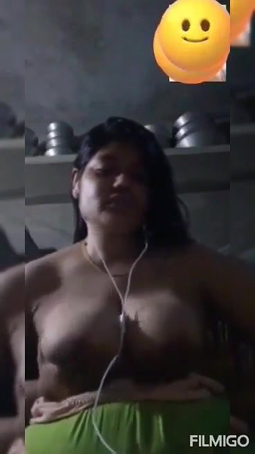 ladki ne badi chuche dikhayi
