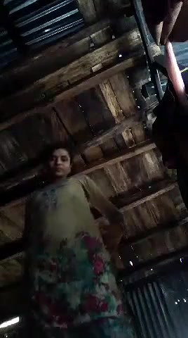 kapde kholke nangi video banayi