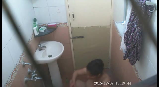 chubby desi bhabhi nude bath
