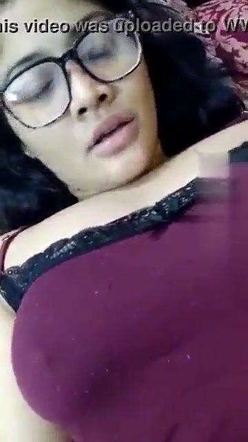 Full Horny Bengali Girl Rubbing Pussy