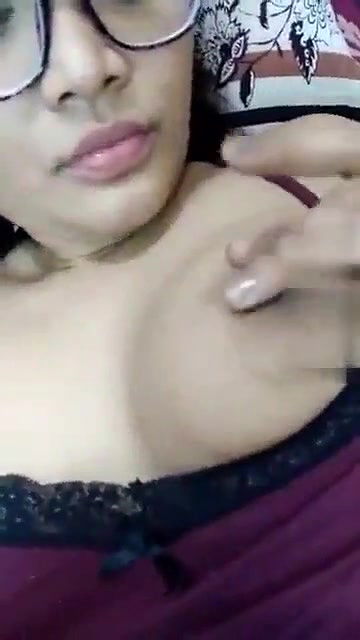 Full Horny Bengali Girl Rubbing Pussy