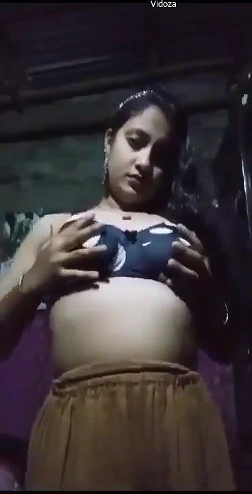 Glasses Girl Masturbating