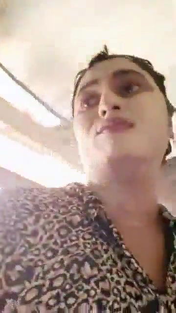 Swathi Naidu Fully Nude Strip Before Bathing Video