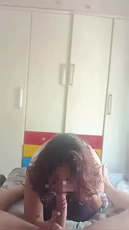 beatiful sexy indian horny gf blowjob