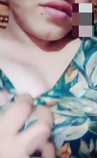 beautiful indian chubby girl nusrat showing boobies online leaked video clip