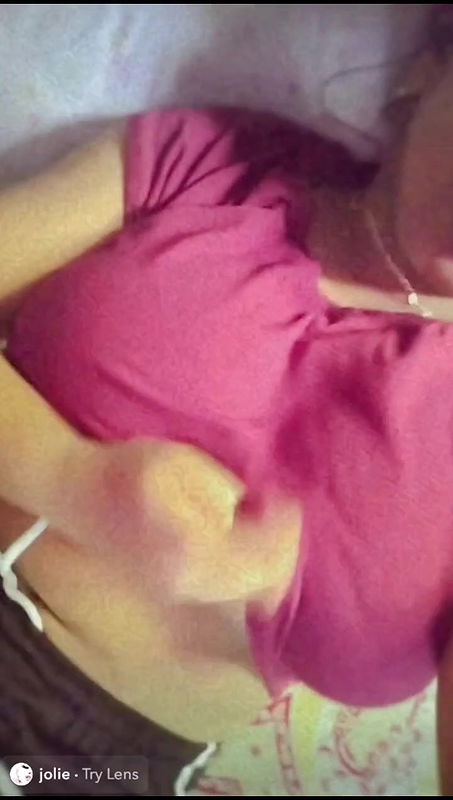 big boobs showing girl