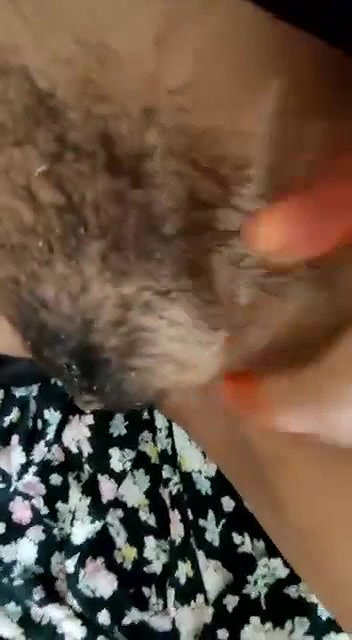 hairy pussy rub girlfriend