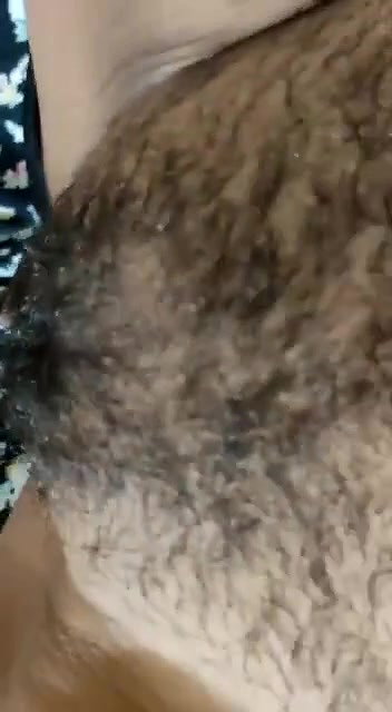 hairy pussy rub girlfriend