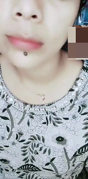 indian gorgeous mole girlfriend showing her boobs pussy fingering