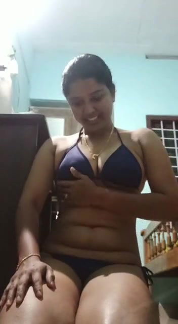 mallu beautiful babe teasing to boyfriend