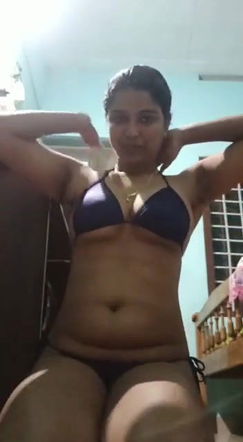mallu beautiful babe teasing to boyfriend