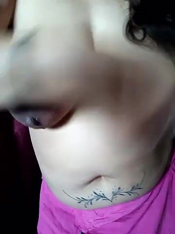 Aunty Showing Big Boobs and Pussy Fingering