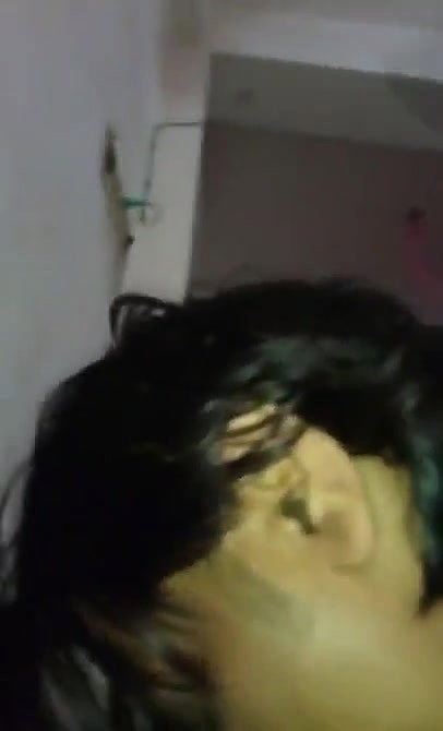 Hindi sex scandal clip of this virgin girl in sex action