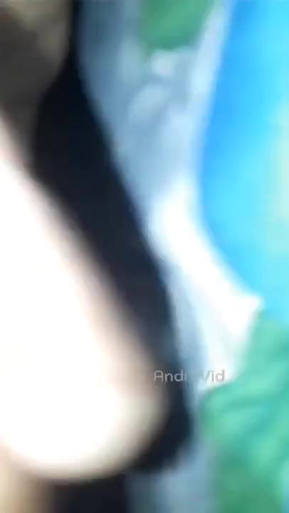 Busty south Indian girl MMS video