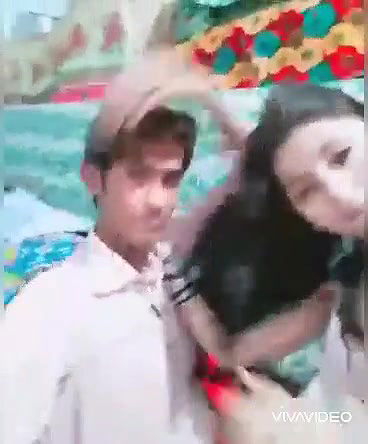Paki lovers sex MMS clip leaked online