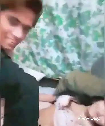 Paki lovers sex MMS clip leaked online
