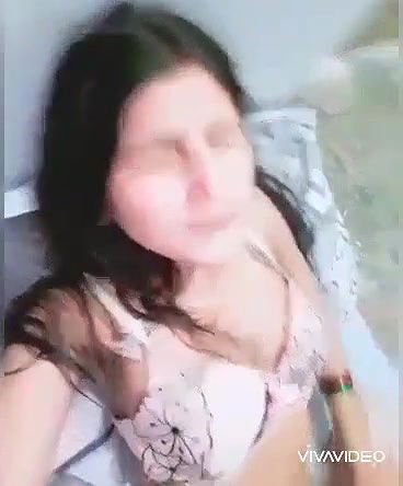 Paki lovers sex MMS clip leaked online