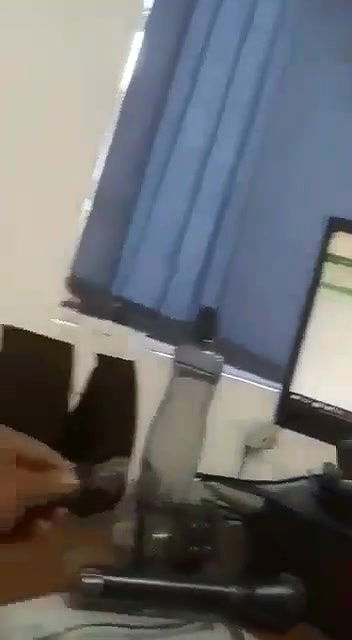 Hindi office sex scandal MMS video