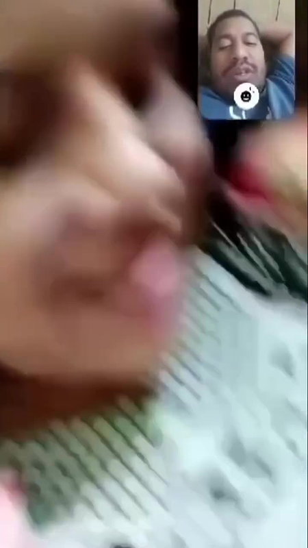 Beautiful Cheater Aunty Showing 1