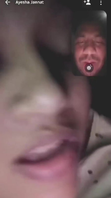 Beautiful Cheater Aunty Showing 2