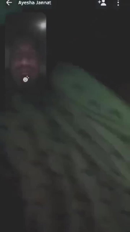 Beautiful Cheater Aunty Showing 2