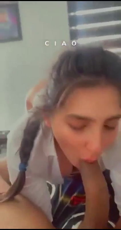 Sexy Horny Babe Giving Blowjob