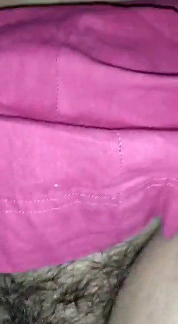 jaht wali bhbahi ki chut mein ungli krke choda