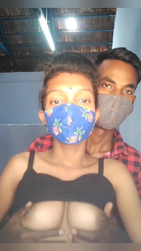 dehati girl boob show