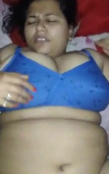 Big boobs bhabi fucking