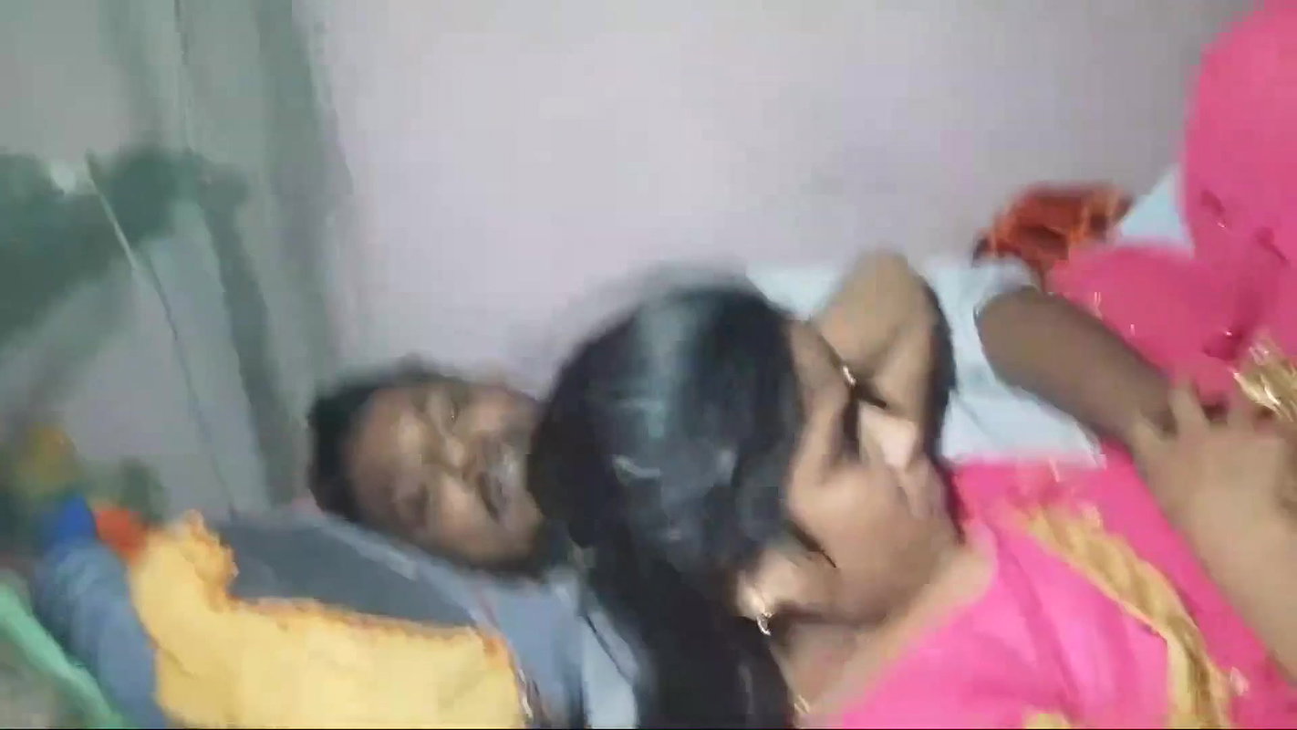 Desi girlfriend fun with bf