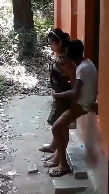 Standing kothilveppu