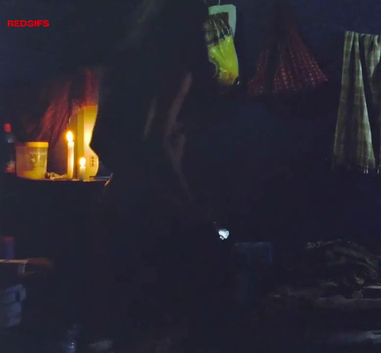 actress rathika apte boobs show movie clip