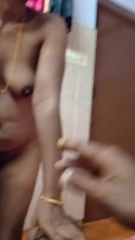 aunty naked show to bf